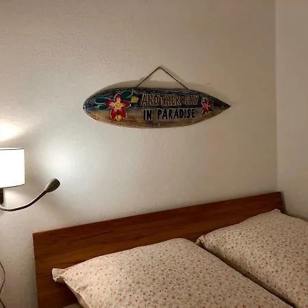 Bed & Kitchen 公寓